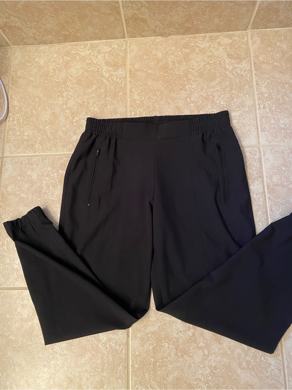 NWOT Old Navy Black Active Pull-On Waistband Pants